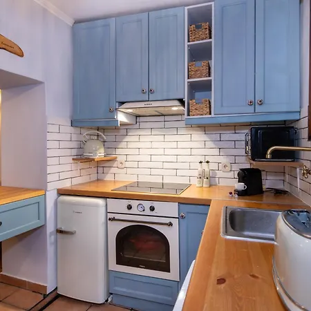 Дом отдыха Cozy Maisonette Hidden In Old Town Chania Marielpicorner Ханья