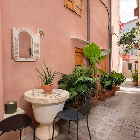 Cozy Maisonette Hidden In Old Town Chania Marielpicorner *