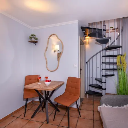 Cozy Maisonette Hidden In Old Town Chania Marielpicorner